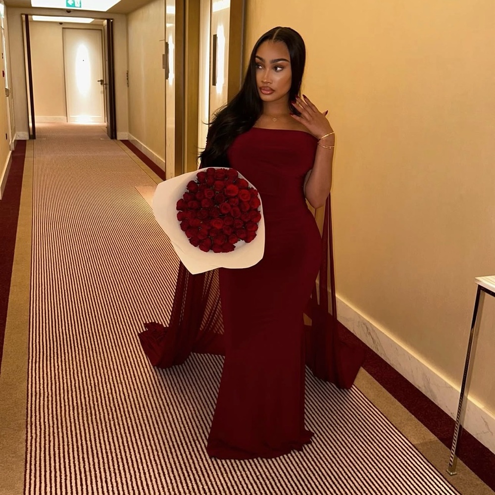 CLUBLLONDON: CARLOTTA
BERRY BARDOT MAXI DRESS WITH CHIFFON CAPE